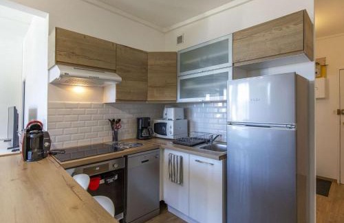 Eaux-Bonnes Apartment | Appartement rénové 8 pers, terrasse, ski, wifi - FR-1-400-106