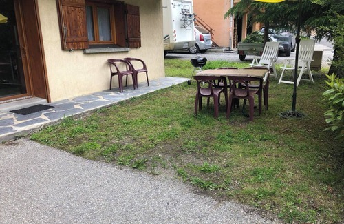Valloire Apartment | Appartement Rénové au rez de Jardin Avec Terrasse et Place de Parking Privatif
