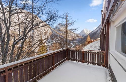 Saas-Fee Apartment | Appartement rénové avec vue panoramique et sauna