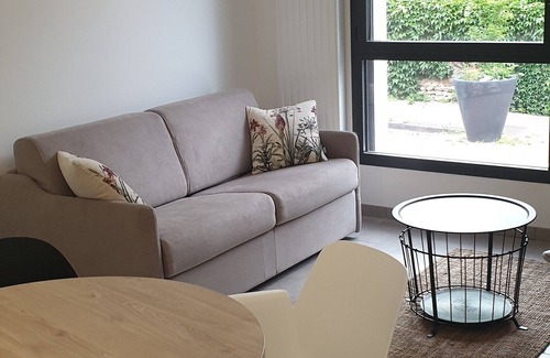 Chatel-Guyon Apartment | Appartement Résidence Belle Époque à 10 Minutes des Thermes