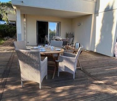 Plage de la Garonnette Apartment | APPARTEMENT Résidence RIVES D'EDEN