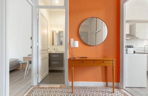 Carre d'Or Apartment | Appartement Retro-chic proche de la mer, 4 à 6 personnes