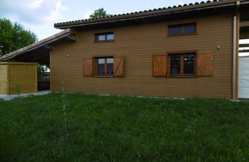 Saint-Come Apartment | appartement rez-de chaussée dans chalet écolo