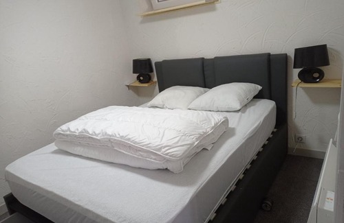 Gourdon Apartment | appartement rez de chausse