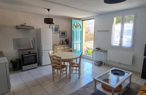 Curnier Apartment | Appartement rez-de-jardin Jas des Baronnies