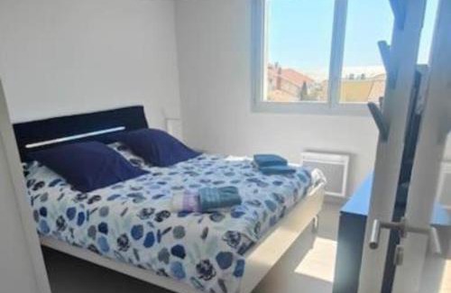 Carnon-Plage Apartment | Appartement Rooftop 360 - JACUZZI - Parking - Clim - wifi