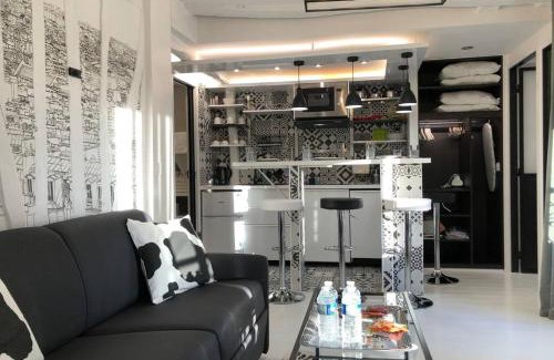 Quartier de l'Ecole-Militaire Apartment | Appartement Rousselet Quartier Bon Marché Paris VIIème