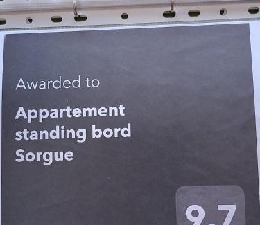 L'Isle-sur-la-Sorgue Apartment | Appartement standing bord Sorgue