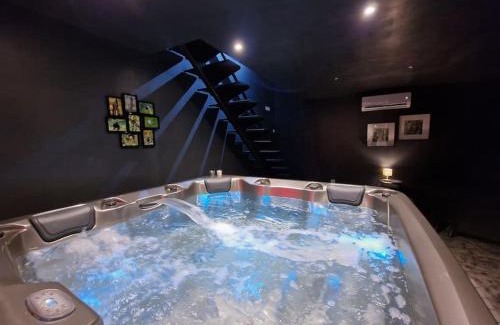 Camblain-Chatelain Apartment | Appartement, sauna et jacuzzi ! Le Salento Spa