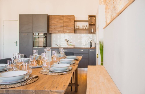 Baille Apartment | Appartement Sainte-Cécile 43