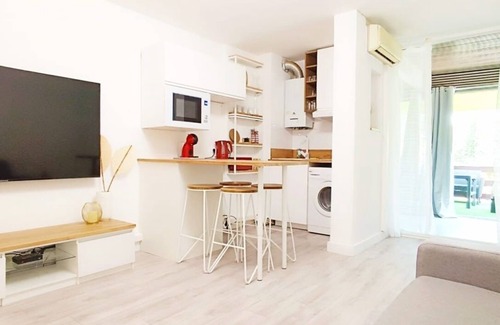 La Petite Motte Apartment | Appartement Sans vis à vis Avec sa vue Dépaysante sur son Jardin Méditerranéen