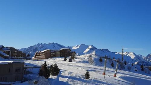 Eclose-Est Apartment | Appartement Ski aux pieds