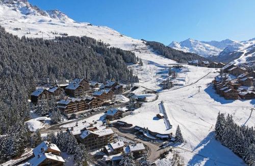 Meribel Apartment | Appartement skis aux pieds avec accès SPA, conciergerie 5*, balcon orienté Ouest - FR-1-613-54