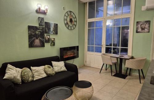 Bastide Saint-Louis Apartment | Appartement Spa et Sauna privatif - Terrasse