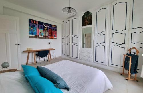Couronne Urbaine Apartment | Appartement spacieux de standing - parking gratuit