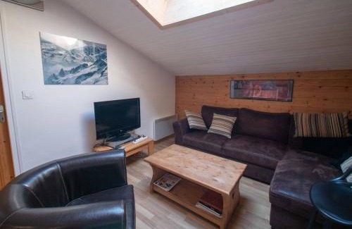 Les Avanchers-Valmorel Apartment | Appartement spacieux à Valmorel, 11 couchages, 4 Pièces, casier à skis - FR-1-291-749