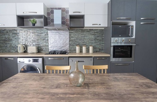 Hydra Apartment | Appartement Spacieux au Cœur d'Hydra