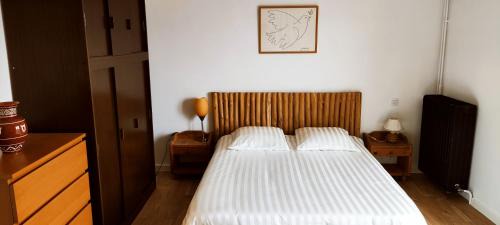 Montauroux Apartment | Appartement spacieux dans Villa Prasada près du lac et du village, avec belle vue