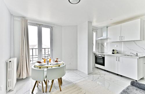 Gagny Apartment | Appartement Spacieux en banlieue parisienne - II