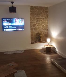 Sedan Apartment | Appartement spacieux et atypique