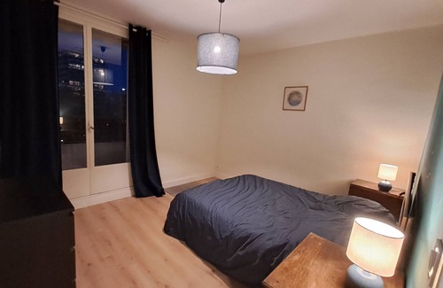 Parc-de-Montsouris Apartment | Appartement Spacieux et Balcon Dans le 14ème Arrondissement de Paris