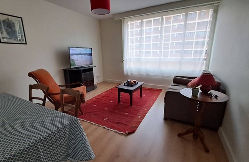 Parc-de-Montsouris Apartment | Appartement Spacieux et Balcon Dans le 14ème Arrondissement de Paris