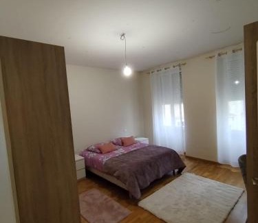 Poincare Apartment | Appartement spacieux proche du centre ville