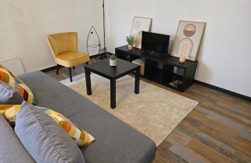 Muret Apartment | 'Appartement spacieux, ultra central-Gare et centre 1 mn a pied'