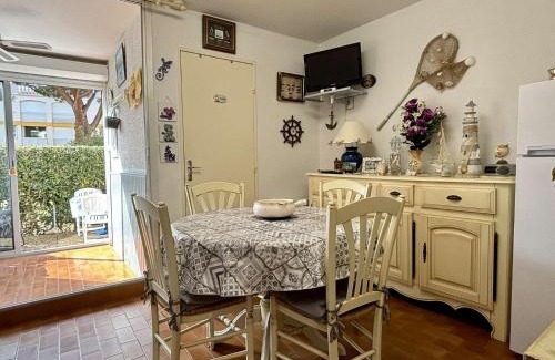 Argeles Plage Apartment | Appartement Studio cabine 4 couchages ARGELES SUR MER AR020-027