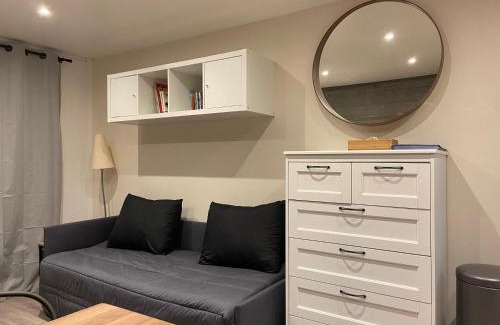 Le Corbier Apartment | Appartement Studio rénové le Corbier 4 personnes 22m2 domaine les Sybelles Classé 2 étoiles label qualité le corbier