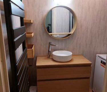 Courseulles-sur-Mer Apartment | Appartement T2 bord de mer résidence calme