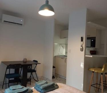 Trois Cocus - Borderouge - Croix-Daurade - Paleficat Apartment | Appartement T1 Résidence Sporting 1er étage