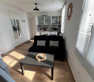 La Riche Apartment | Appartement T1B place saint Anne