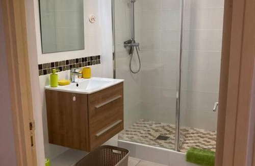 Le Lamentin Apartment | Appartement T2 au centre du Lamentin