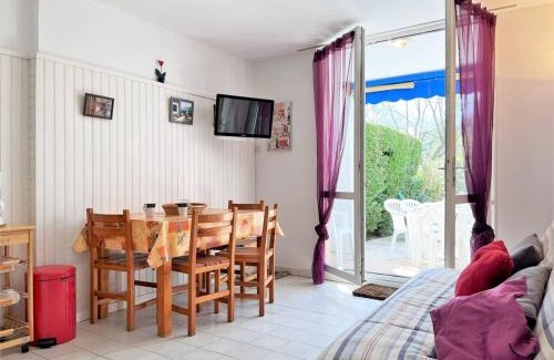 Cavaliere Beach Apartment | Appartement T2 Cabine, 6 Couchages, Terrasse Ouest, 100m Plage et Commerces, Parking Privatif - FR-1-251-530