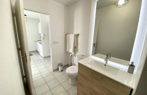Ducos Apartment | Appartement T2 Chic - vue mer et montagne
