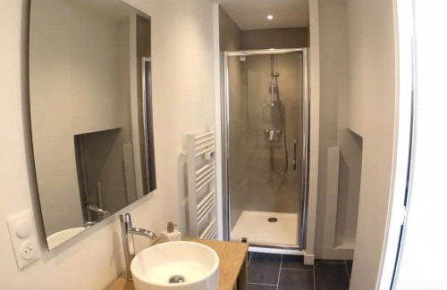 La Rochelle Apartment | Appartement T2 lumineux et cosy au calme proche du centre avec TV et Wifi