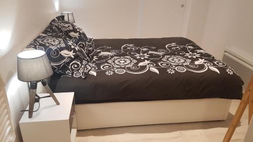 Bourgoin-Jallieu Apartment | Appartement T2 proche gare et centre Bourgoin