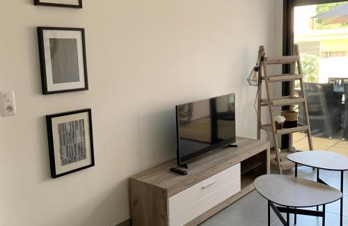 Calvi Apartment | Appartement T2 - Rez-de-Jardin, proche plage et commerces