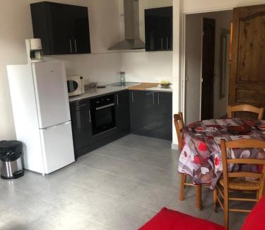 Jausiers Apartment | Appartement T2 tout confort tout équipé Jausiers