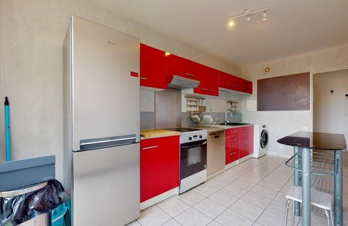 Cergy Apartment | Appartement T3 au Cœur D'une Résidence Arborée