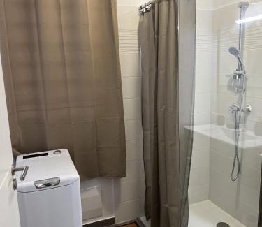 Remire Montjoly Apartment | APPARTEMENT T3 COSY et PAISIBLE avec JARDIN à REMIRE-MONTJOLY