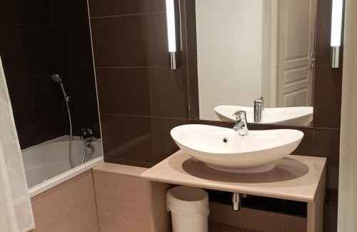 Jausiers Apartment | Appartement T3 Mezzanine pour 6 Pers. avec Piscine et Sauna à Jausiers, Château des Magnans - FR-1-165B-9