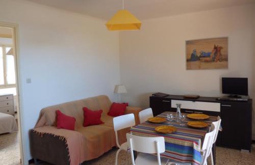 Narbonne-Plage Apartment | Appartement T3, RDC, 4 couchages, Front de Mer Narbonne Plage