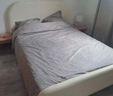 Dijon Apartment | Appartement T4 Dijon proche Tram et bus 4ème étage