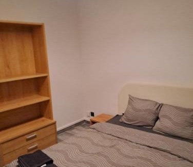 Dijon Apartment | Appartement T4 Dijon proche Tram et bus 4ème étage