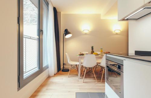 Hotel de Ville - Quinconces Bed & Breakfast | Appartement T4 Le Courbin