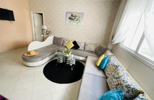 Tangier Apartment | Appartement Tanger 10min Achakkar