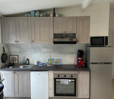 Savigny-sur-Orge Apartment | Appartement + terrasse + parking , proche Orly , proche RER Paris