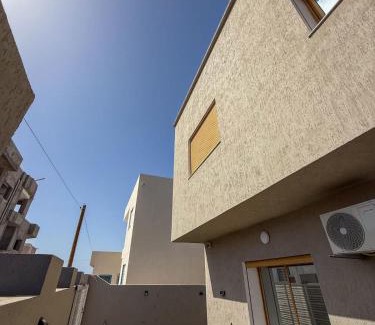 Dar Allouche House | Appartement lumineux proche plage Dar Allouche